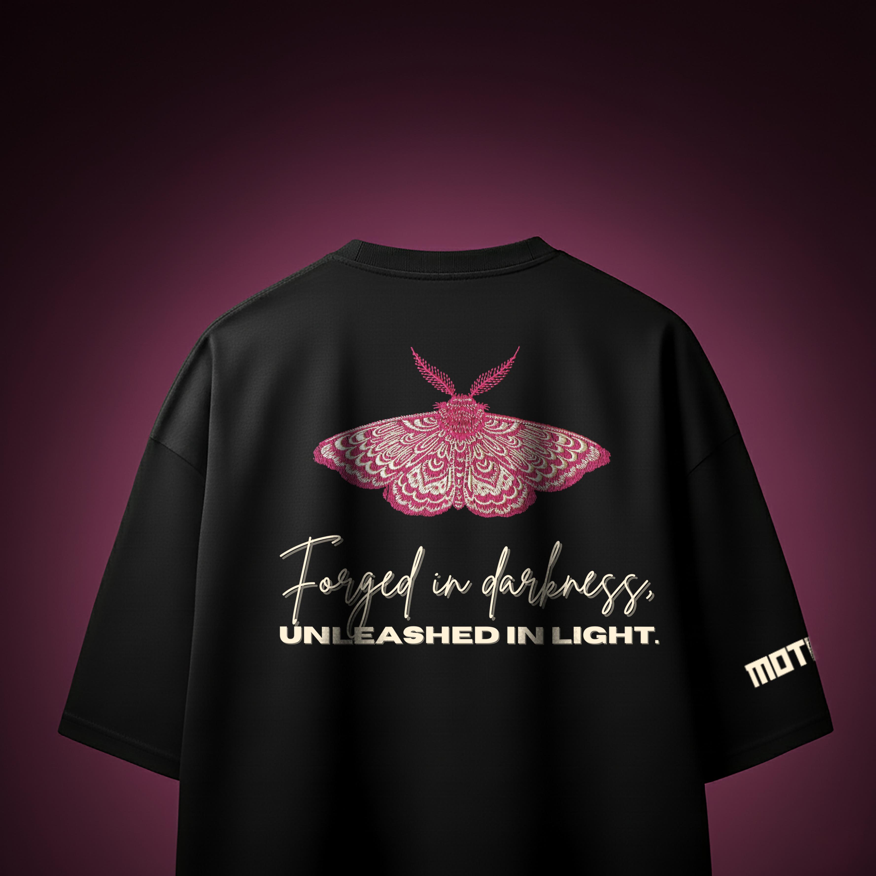 MOTH MARK OVERSIZED TEE